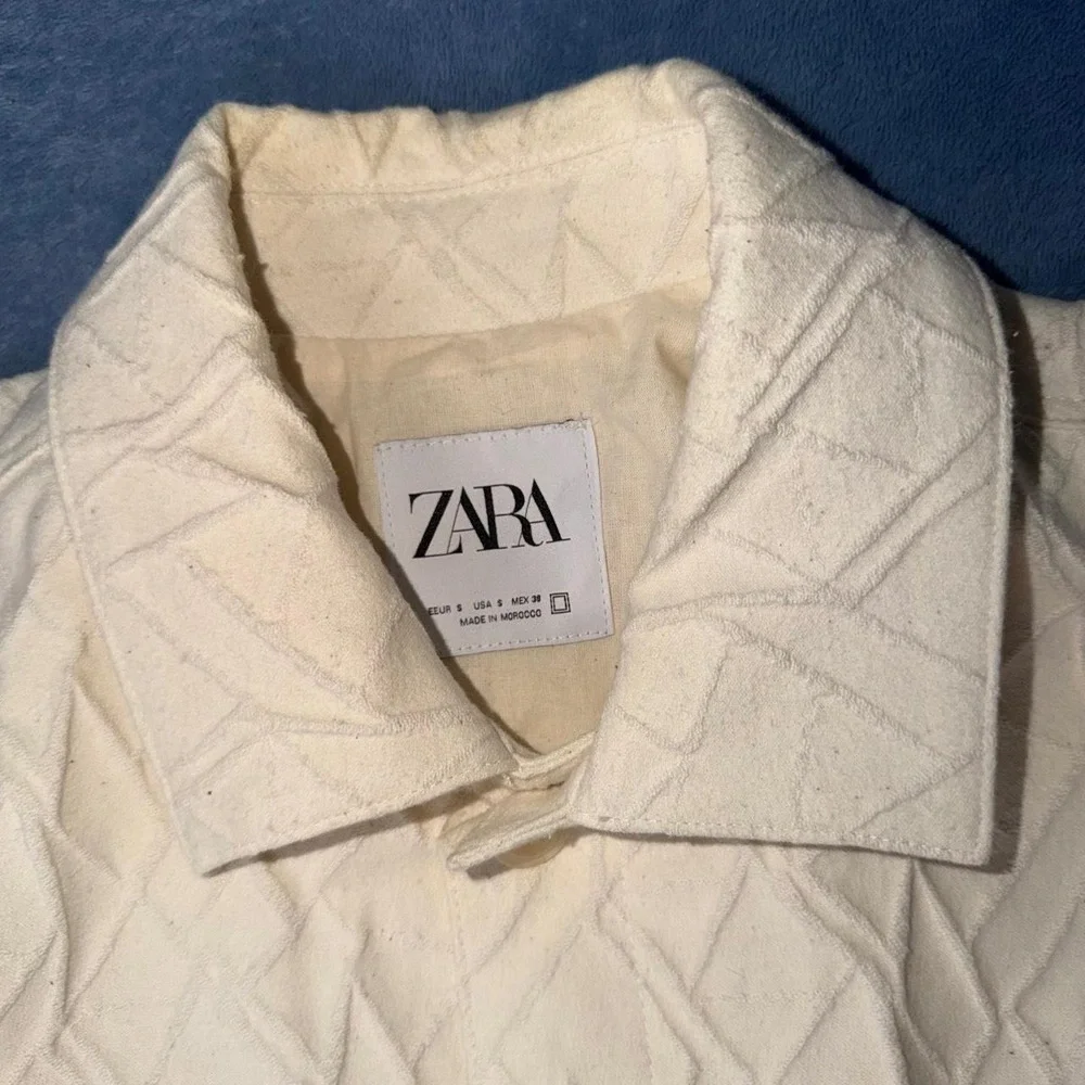 Zara cream quilted diamond pattern jacket